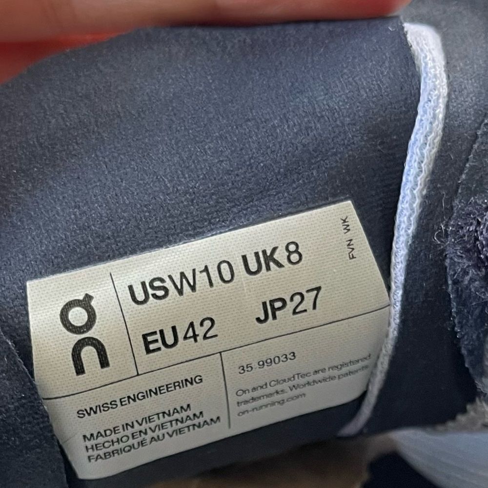 Oncloud Sneakers 10 - Picture 9 of 10